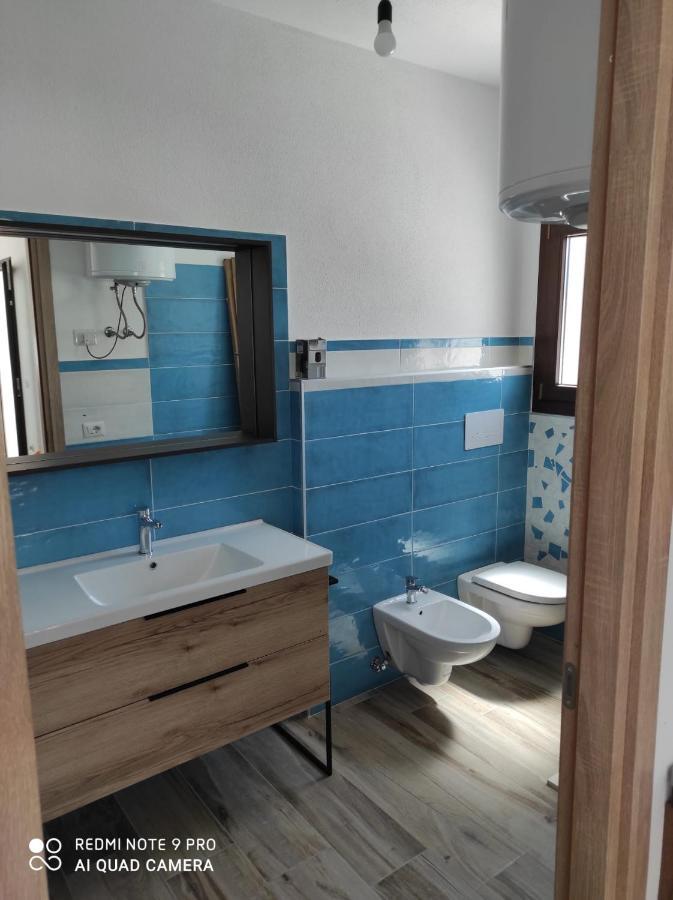 Appartement F2 Meuble Loculi Dış mekan fotoğraf