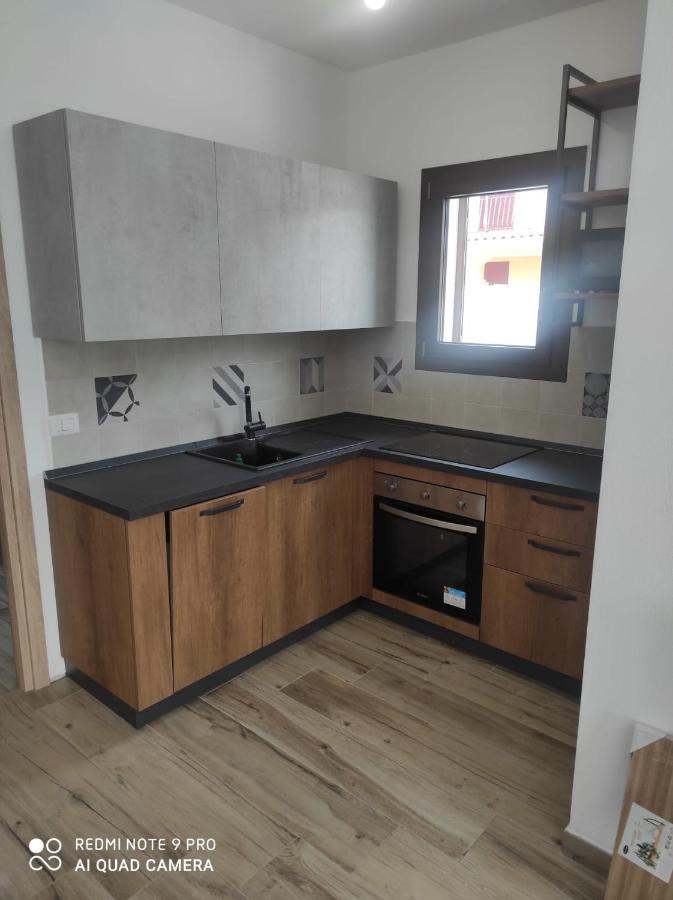 Appartement F2 Meuble Loculi Dış mekan fotoğraf